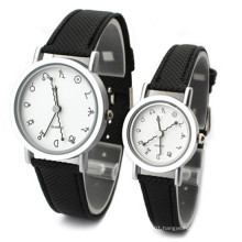 Hl17wholesale Cheap Price Hot Sale Fashion Stainless Steel Men′s and Women′s Wrist Quartz Watch